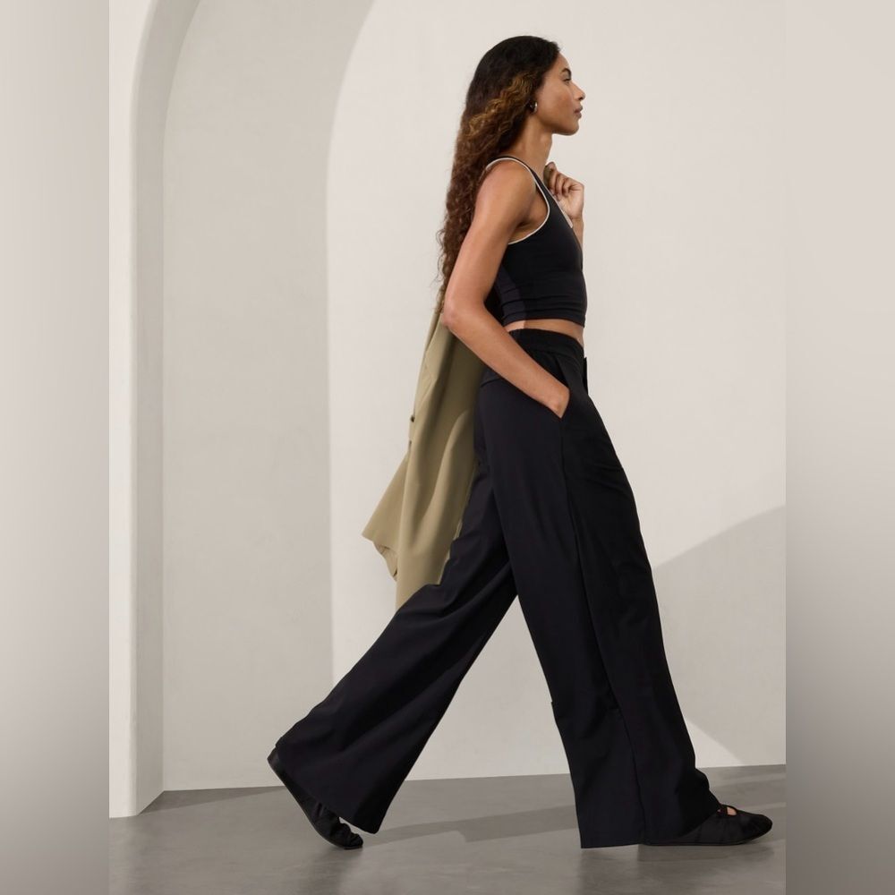 Athleta Pinnacle High Rise Trouser // Black - Picture 7 of 15